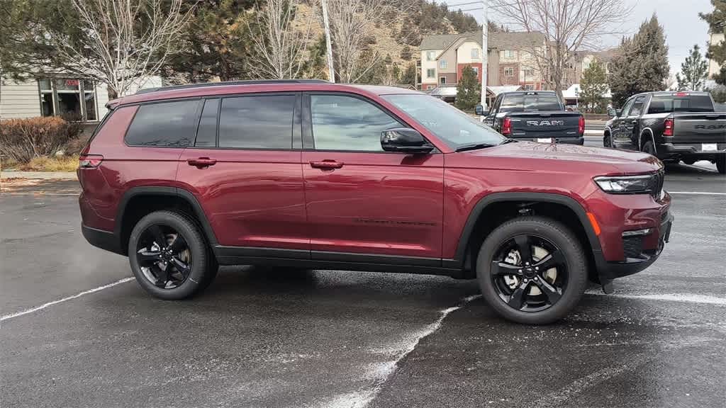 Thumbnail: 2025 Jeep Grand Cherokee - 2