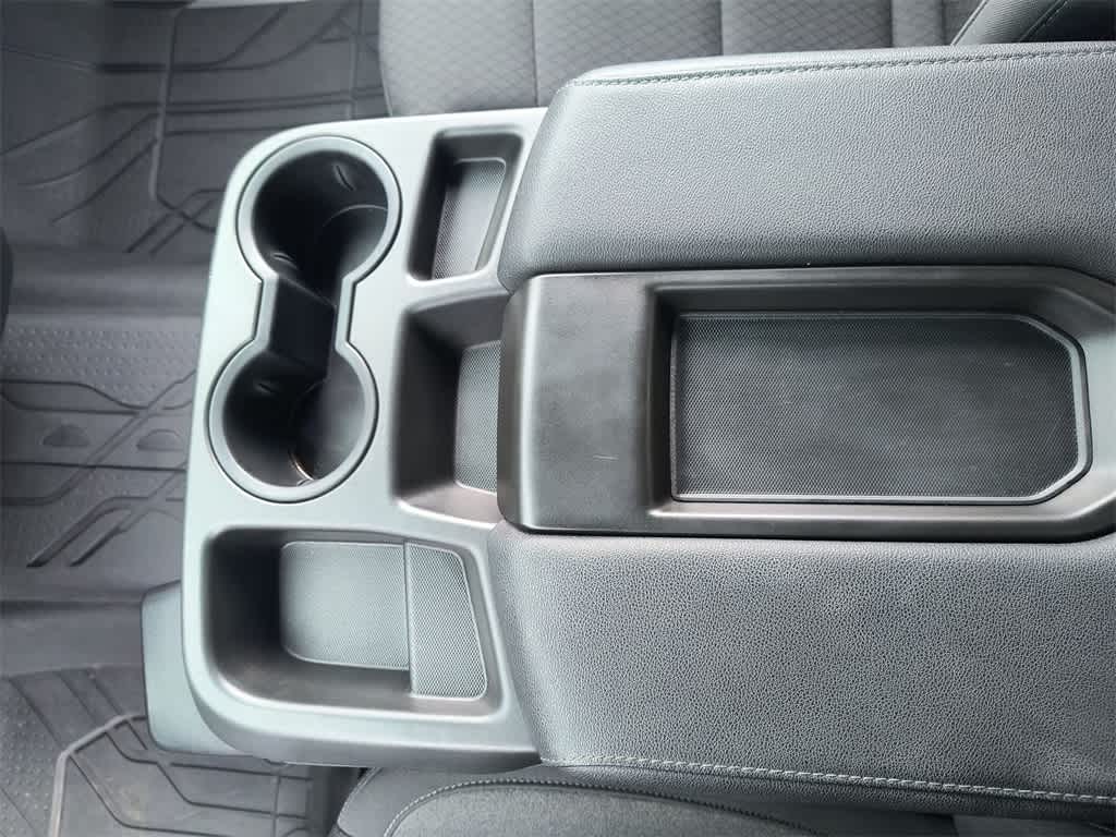 Thumbnail: 2022 Chevrolet Silverado 1500 - 20