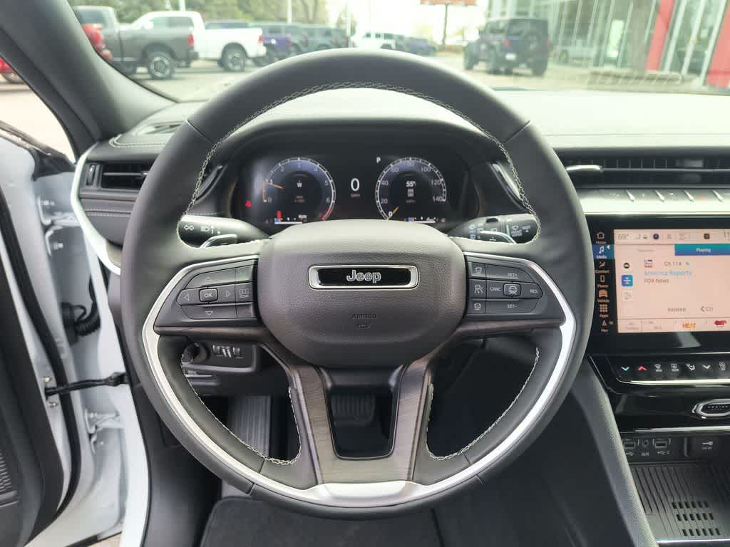 Thumbnail: 2026 Jeep Grand Cherokee L - 14