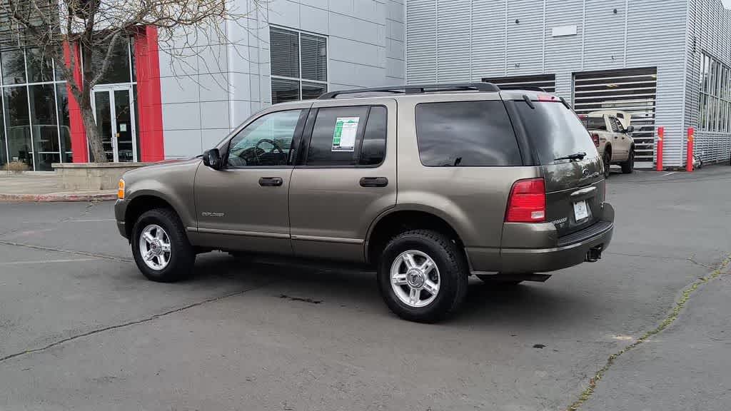 Thumbnail: 2004 Ford Explorer - 6