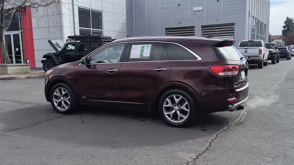 Thumbnail: 2017 Kia Sorento - 6