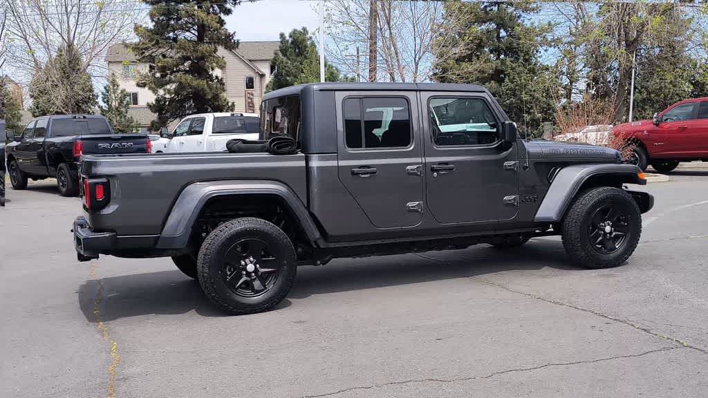Thumbnail: 2021 Jeep Gladiator - 9
