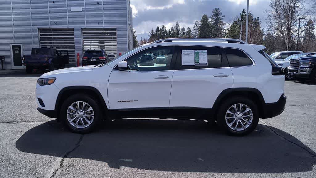Thumbnail: 2019 Jeep Cherokee - 5