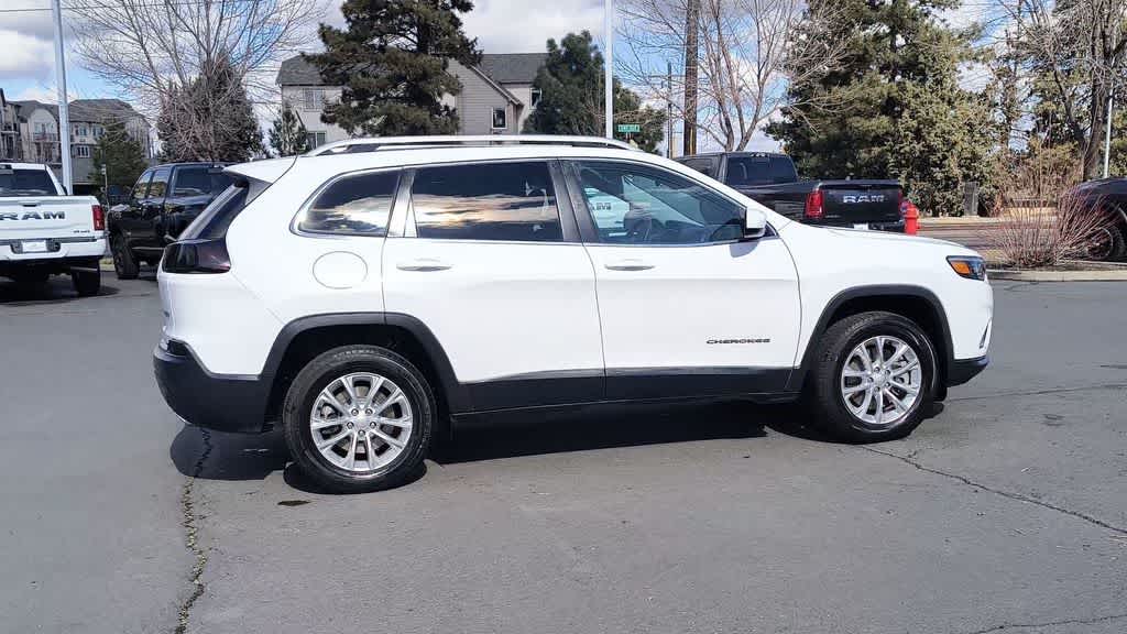 Thumbnail: 2019 Jeep Cherokee - 9