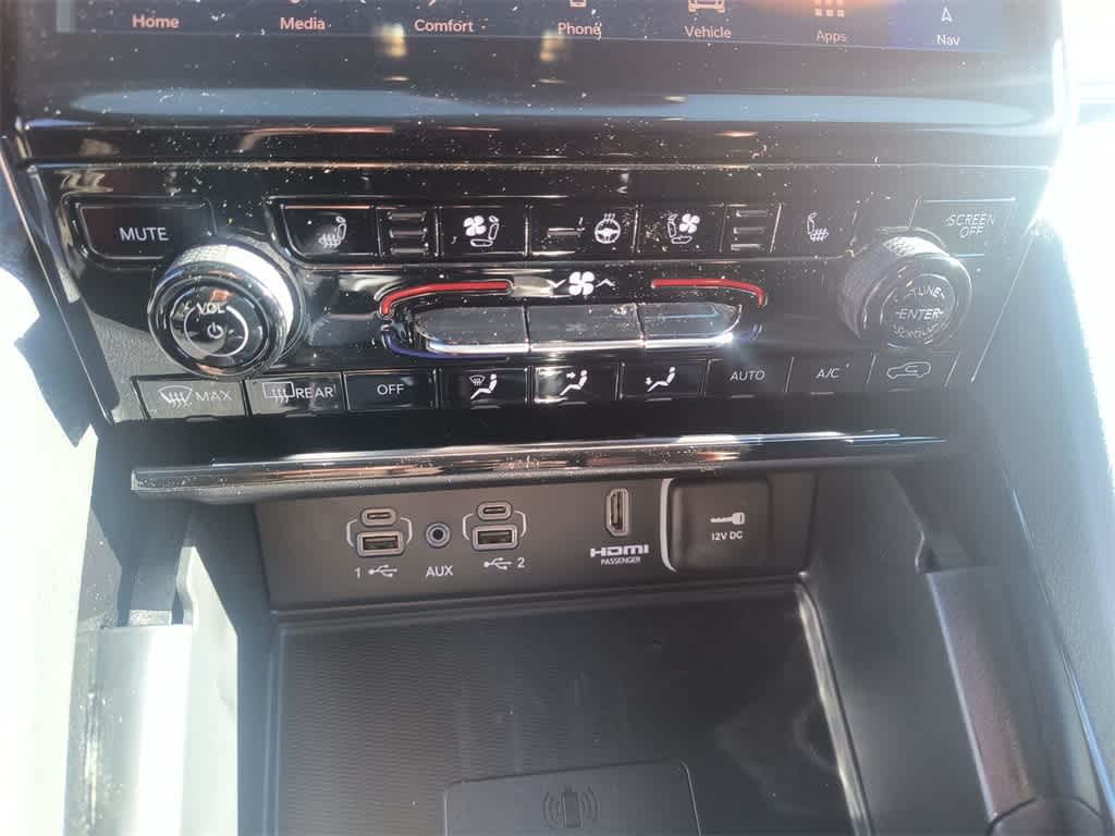 Thumbnail: 2025 Jeep Grand Cherokee - 19