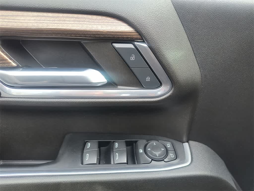 Thumbnail: 2024 Chevrolet Silverado 3500 - 13