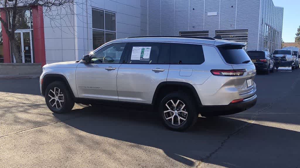 Thumbnail: 2024 Jeep Grand Cherokee L - 6