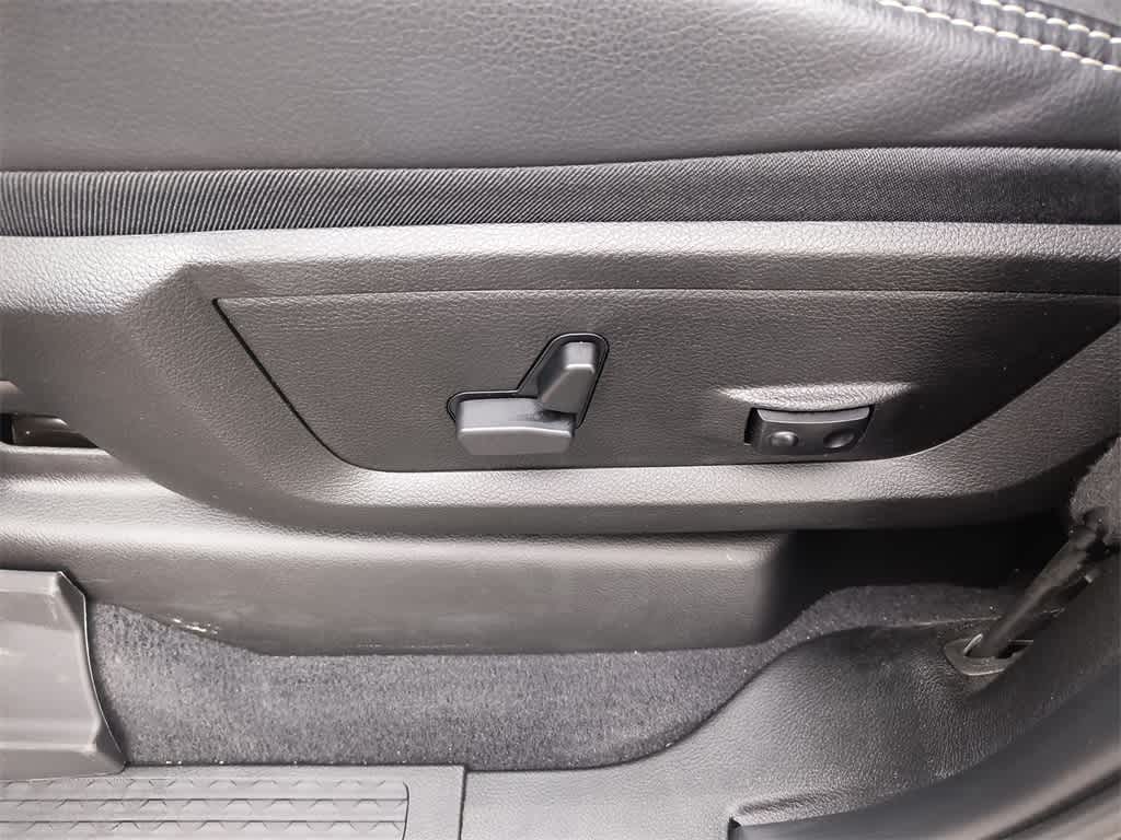 Thumbnail: 2025 RAM 2500 - 12