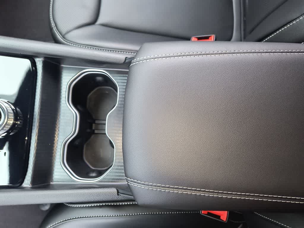 Thumbnail: 2025 Jeep Grand Cherokee L - 21