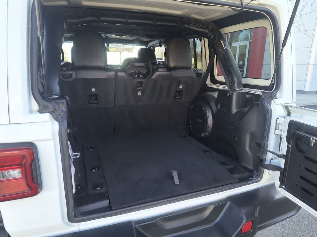 Thumbnail: 2020 Jeep Wrangler - 23