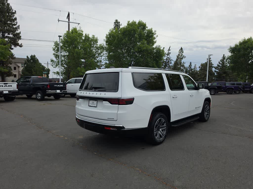 Thumbnail: 2024 Jeep Wagoneer - 5