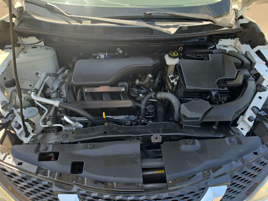 Thumbnail: 2017 Nissan Rogue Sport - 25