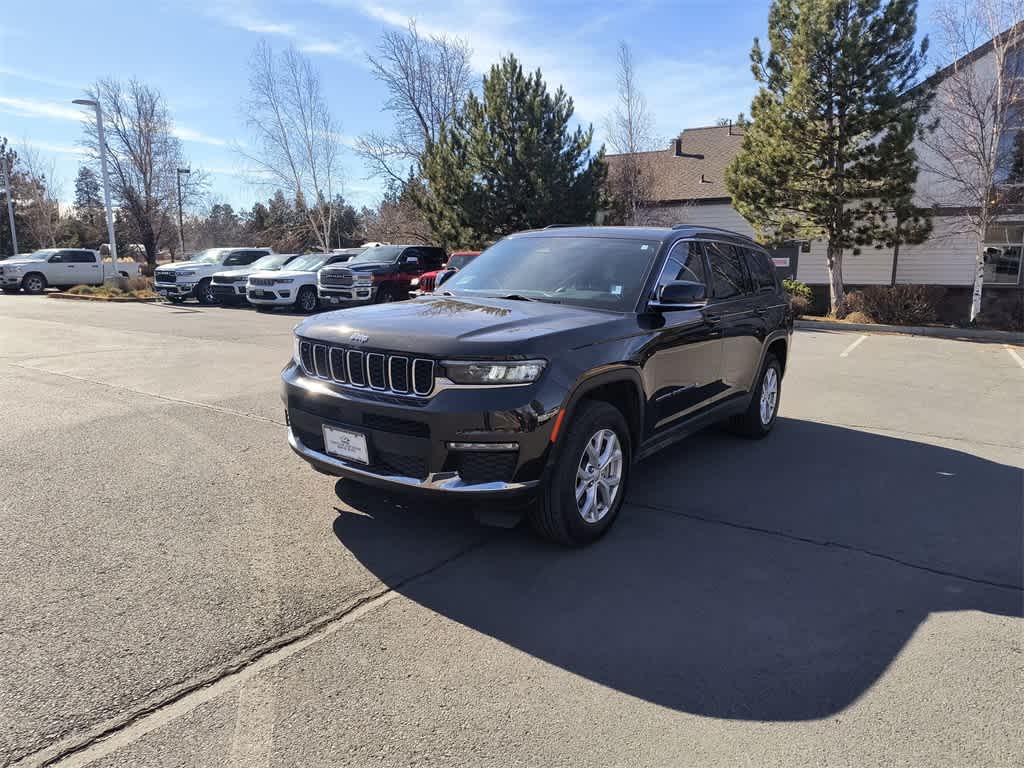 Thumbnail: 2024 Jeep Grand Cherokee L - 10