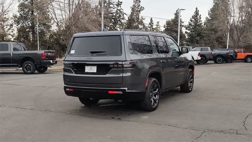 Thumbnail: 2026 Jeep Grand Wagoneer - 8