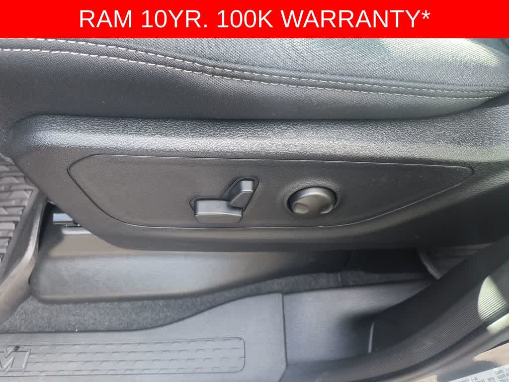 Thumbnail: 2026 RAM 1500 - 12