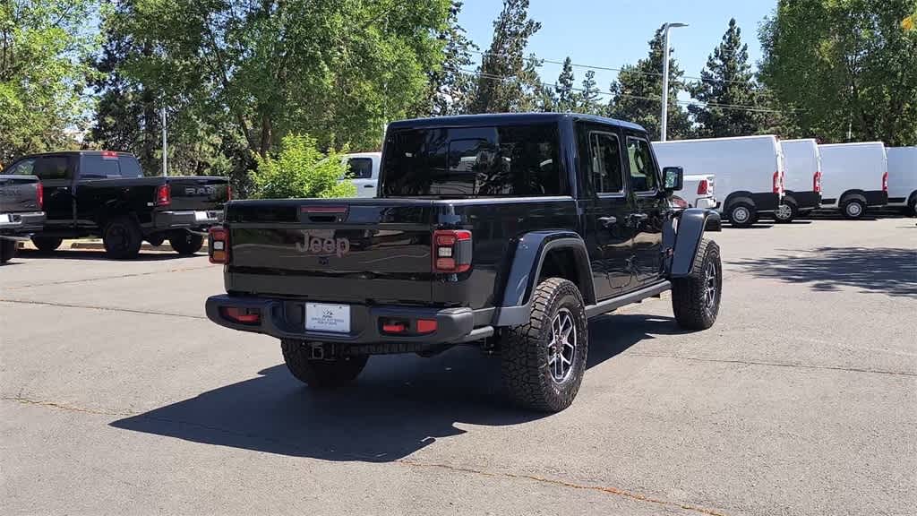 Thumbnail: 2025 Jeep Gladiator - 8