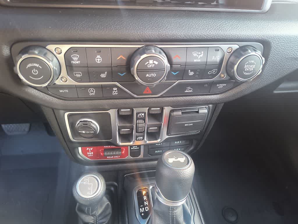 Thumbnail: 2026 Jeep Wrangler - 18