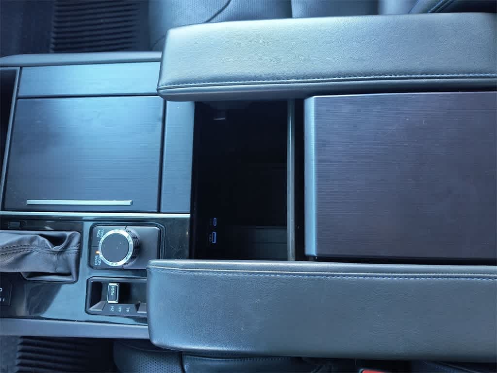 Thumbnail: 2022 Toyota Tundra - 21