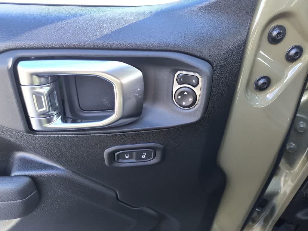 Thumbnail: 2026 Jeep Wrangler - 13