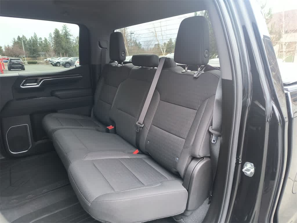 Thumbnail: 2022 Chevrolet Silverado 1500 - 21