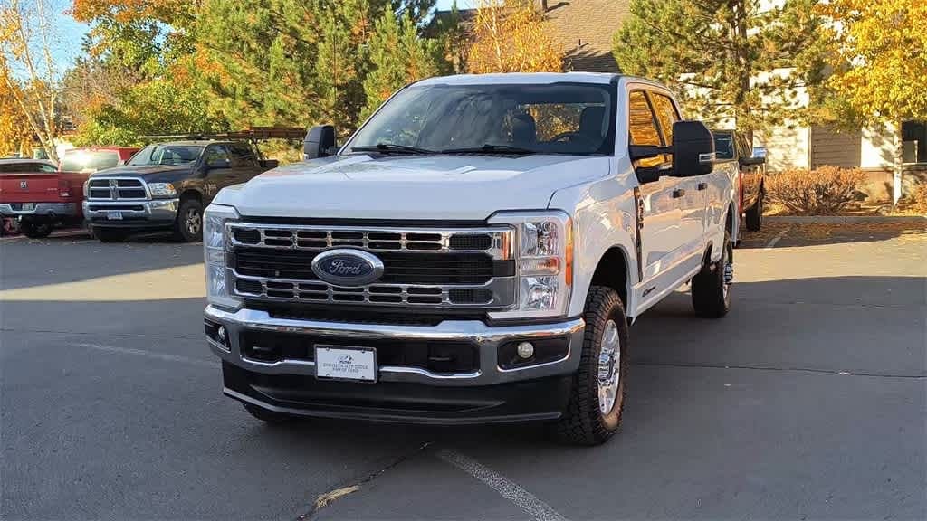 Used 2023 Ford Super Duty F-350 SRW XLT Truck