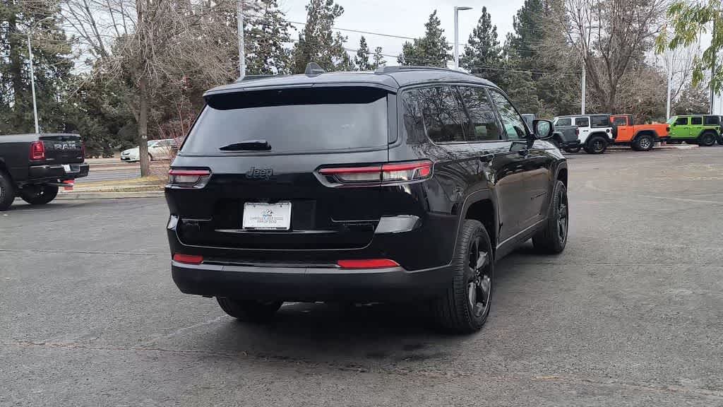 Thumbnail: 2025 Jeep Grand Cherokee L - 8