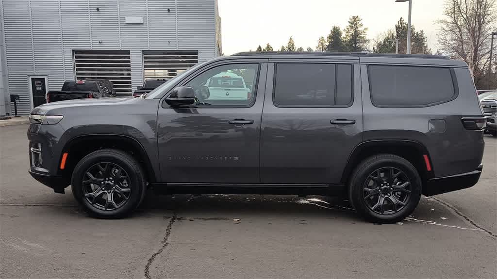 Thumbnail: 2026 Jeep Grand Wagoneer - 5