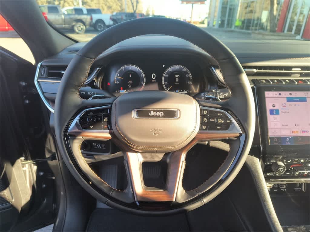 Thumbnail: 2025 Jeep Grand Cherokee L - 14