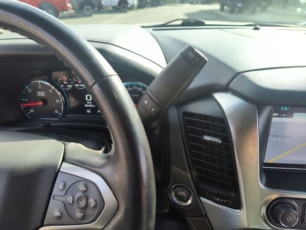 Thumbnail: 2019 Chevrolet Suburban - 20