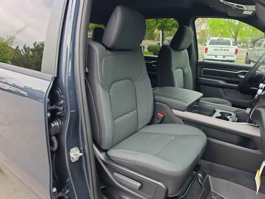 Thumbnail: 2026 RAM 1500 - 24
