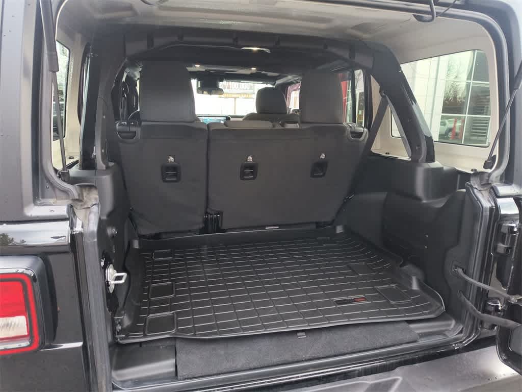 Thumbnail: 2024 Jeep Wrangler - 22