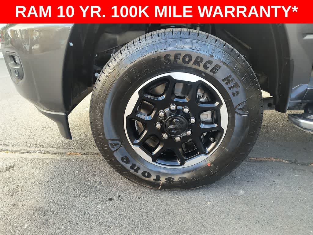 2026 RAM 3500 Laramie - Photo 10