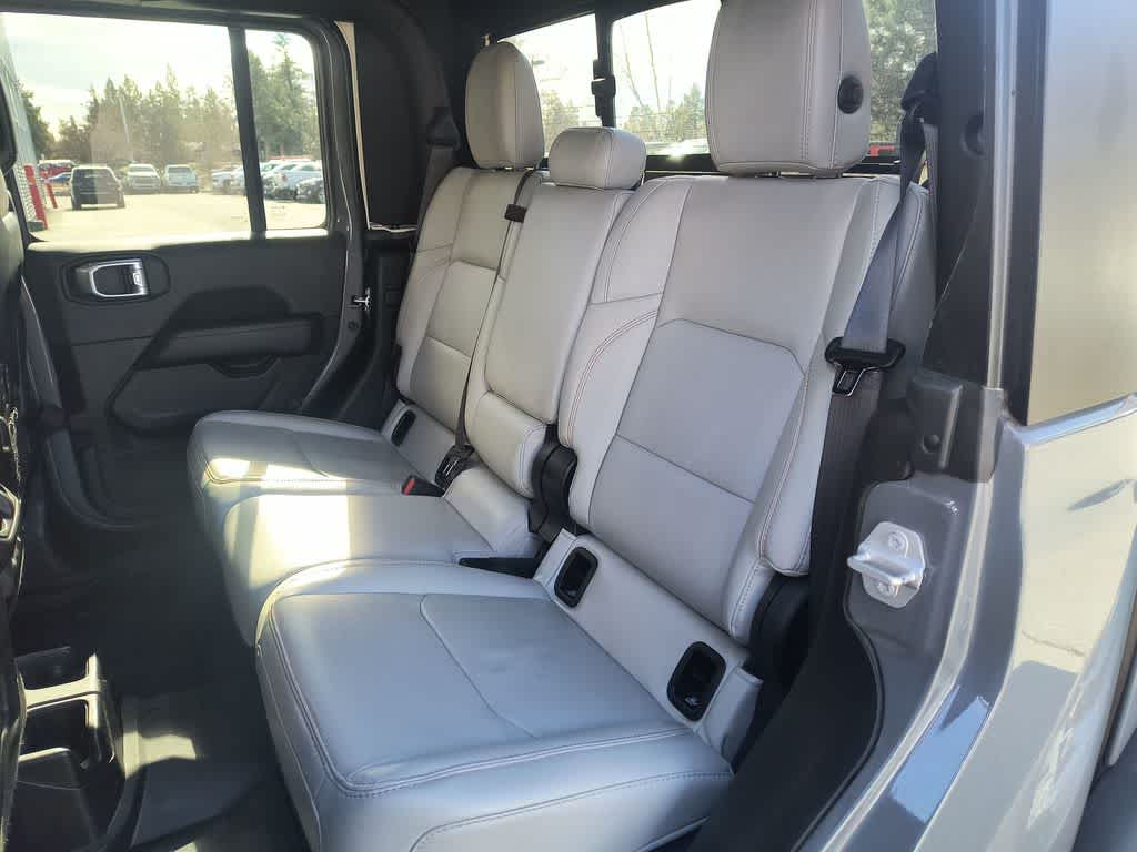 Thumbnail: 2023 Jeep Gladiator - 22