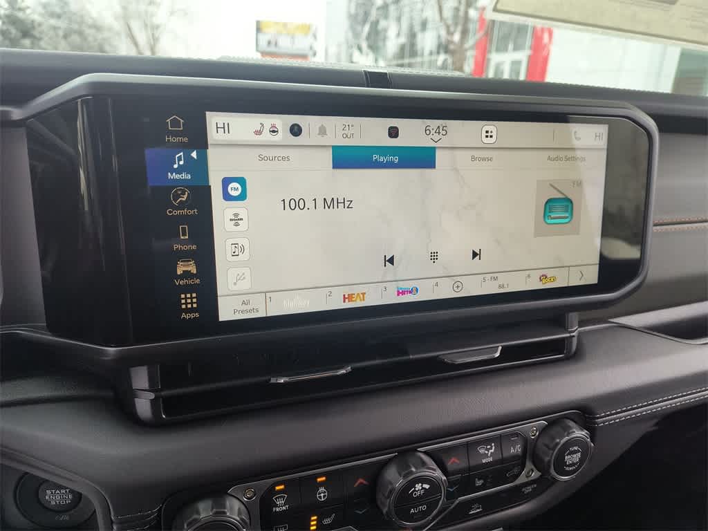 Thumbnail: 2026 Jeep Gladiator - 16