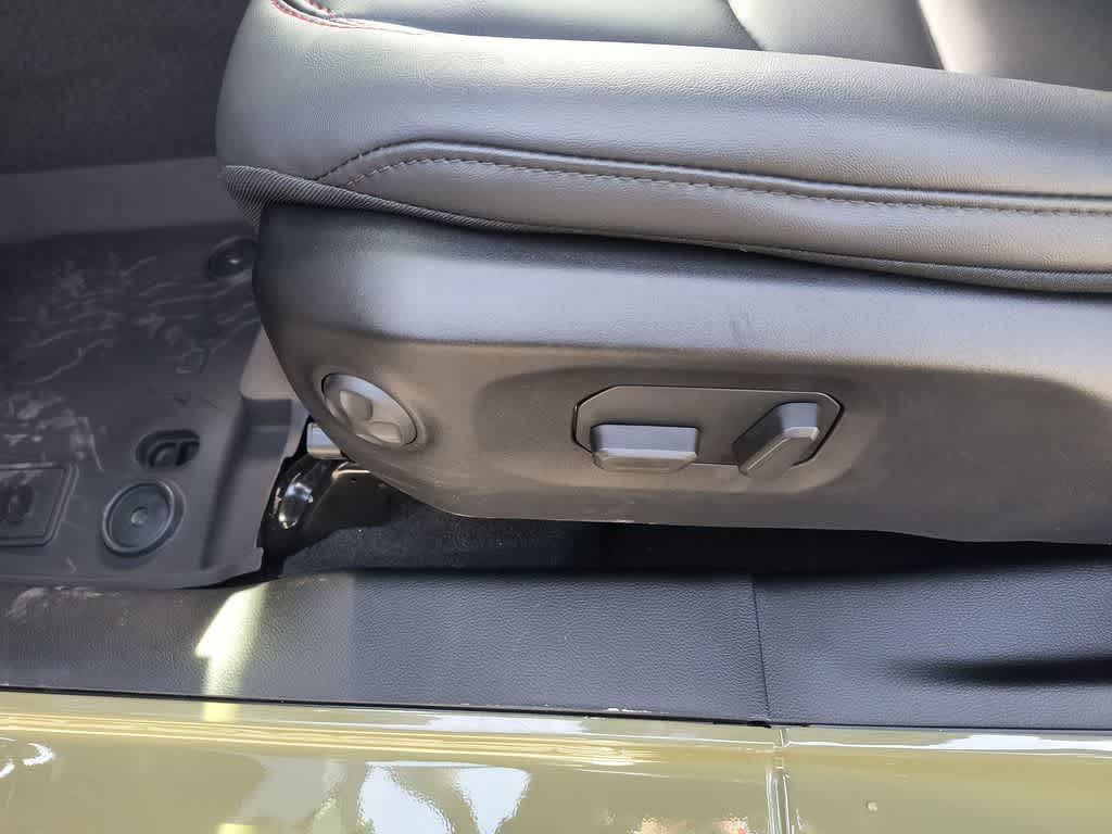 Thumbnail: 2026 Jeep Wrangler - 12