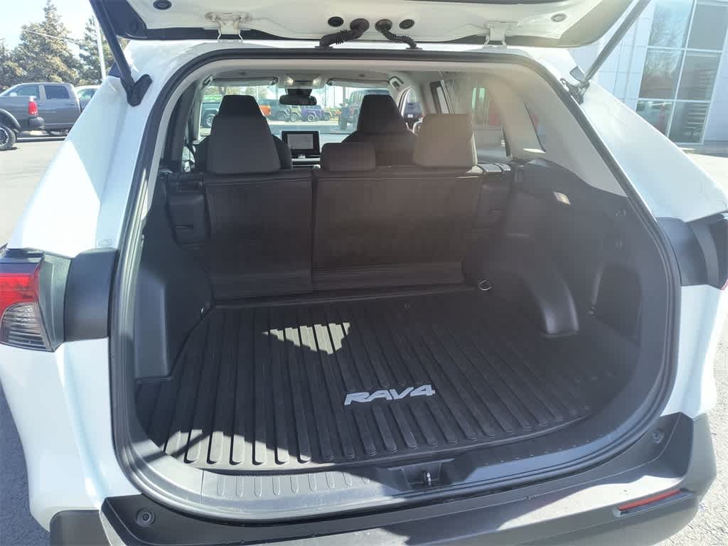 Thumbnail: 2024 Toyota RAV4 - 23