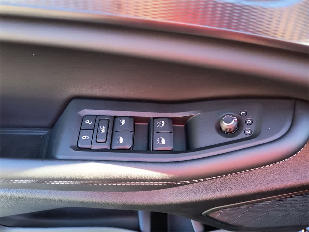 Thumbnail: 2025 Jeep Grand Cherokee - 13