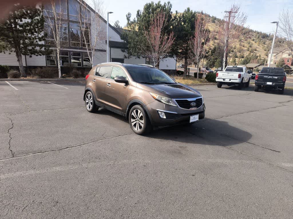 Thumbnail: 2011 Kia Sportage - 7