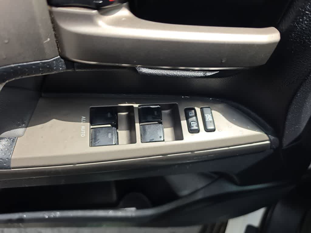 Thumbnail: 2009 Toyota Land Cruiser - 12