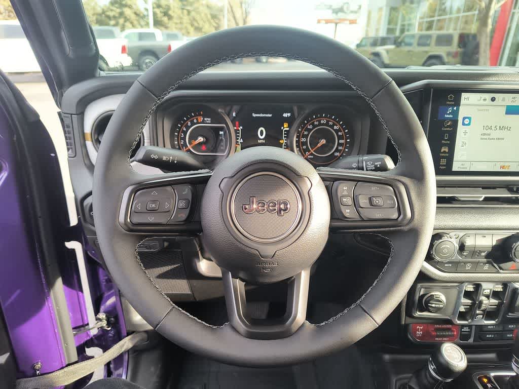 Thumbnail: 2026 Jeep Gladiator - 14