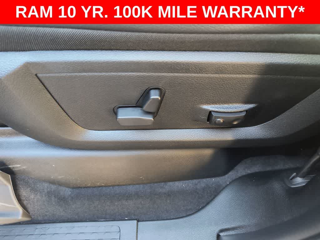 2026 RAM 2500 Laramie - Photo 12