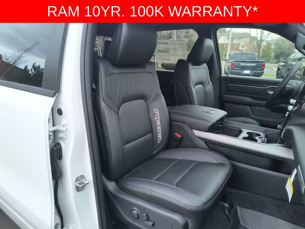 Thumbnail: 2026 RAM 1500 - 25