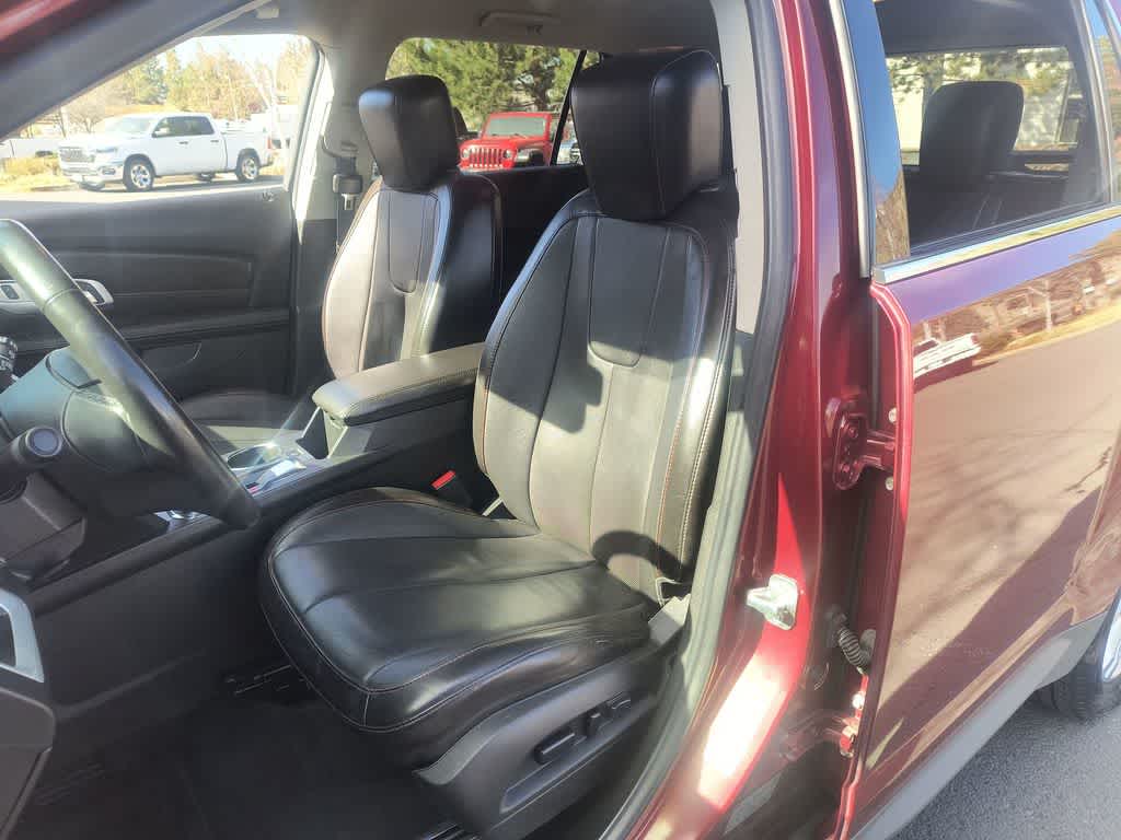 Thumbnail: 2017 GMC Terrain - 11