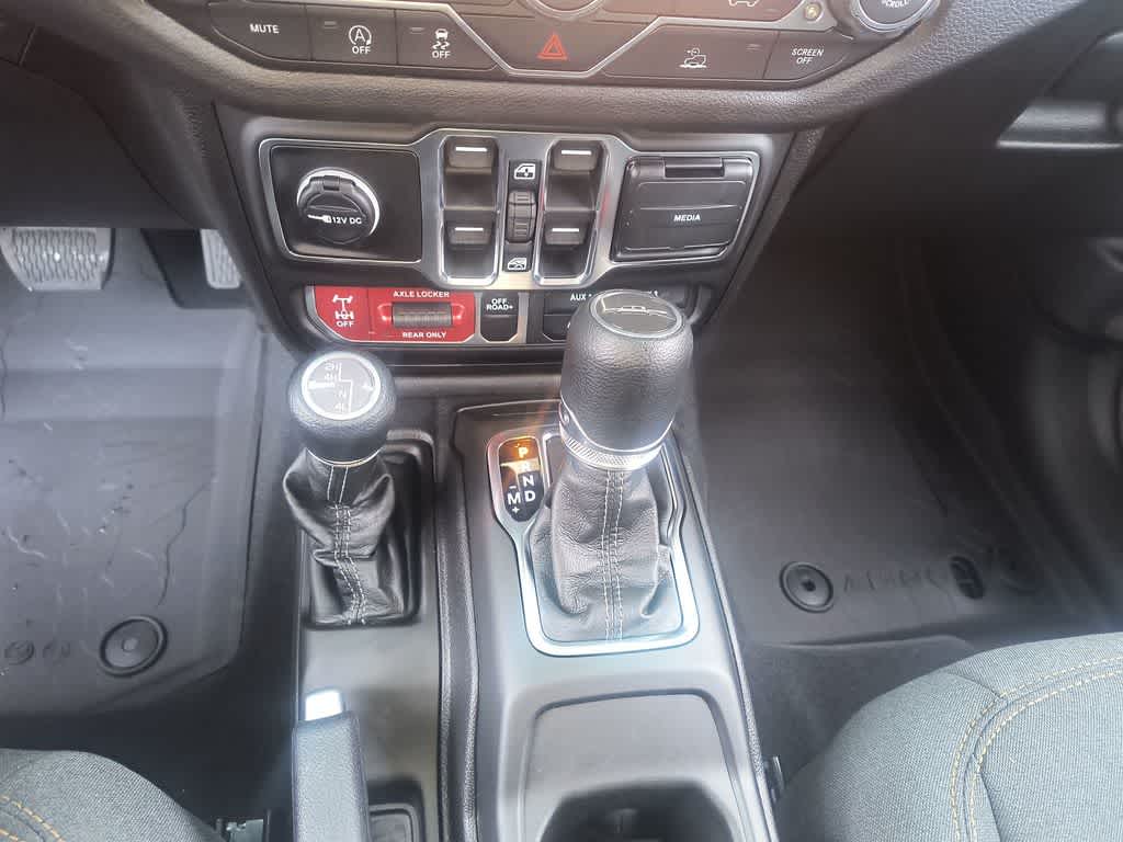 Thumbnail: 2026 Jeep Gladiator - 19