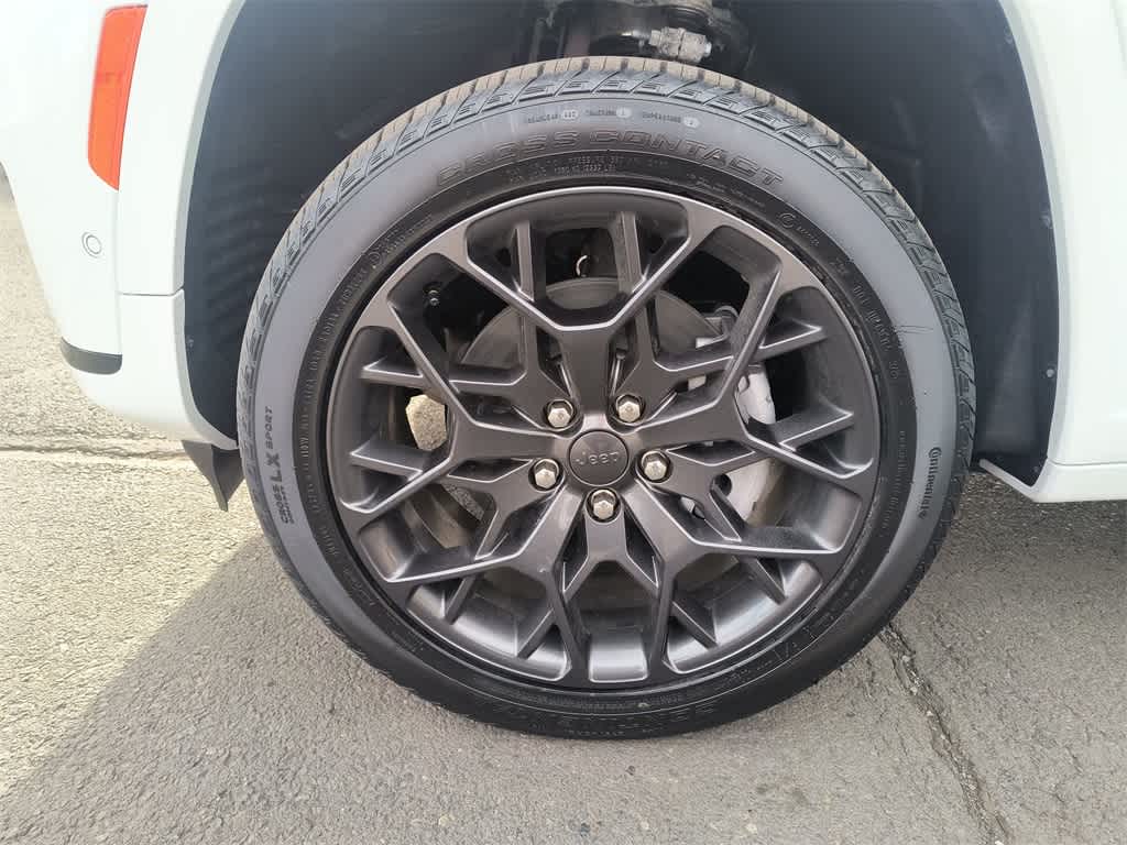 Thumbnail: 2025 Jeep Grand Cherokee - 10