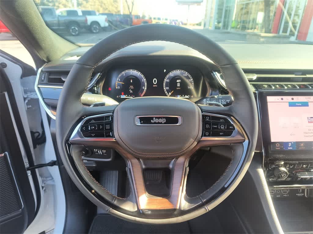 Thumbnail: 2025 Jeep Grand Cherokee - 14