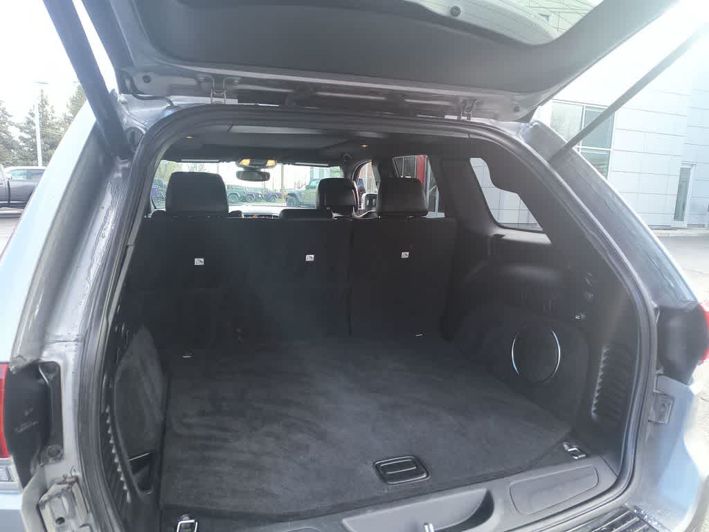 Thumbnail: 2020 Jeep Grand Cherokee - 24