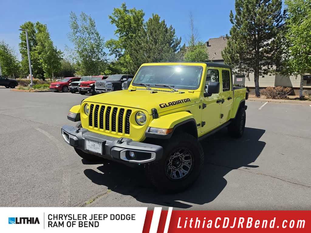 2023 Jeep Gladiator Sport S's photo