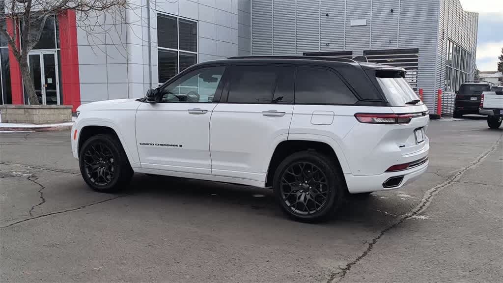 Thumbnail: 2025 Jeep Grand Cherokee - 6