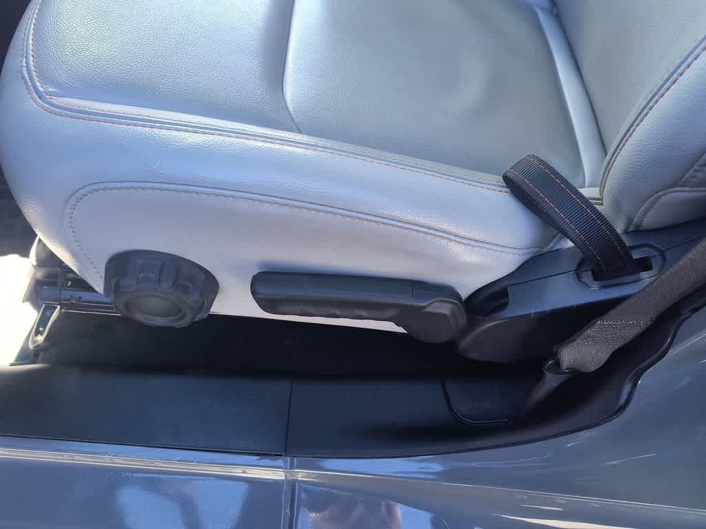 Thumbnail: 2023 Jeep Gladiator - 12